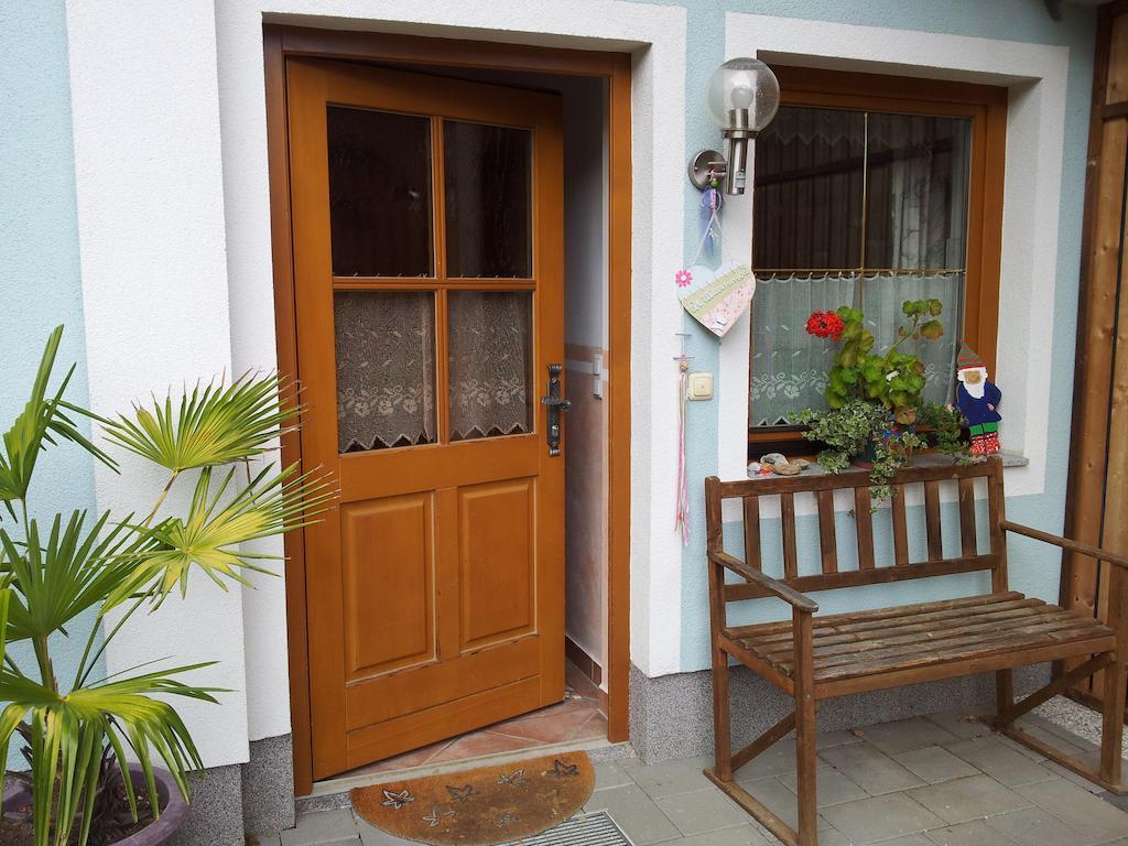 Ferienwohnung Anna Zechner フラタッハ エクステリア 写真