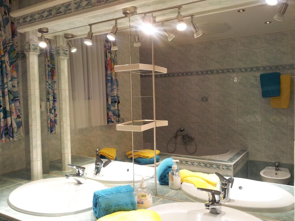 Ferienwohnung Anna Zechner フラタッハ 部屋 写真