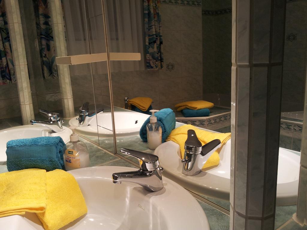 Ferienwohnung Anna Zechner フラタッハ エクステリア 写真