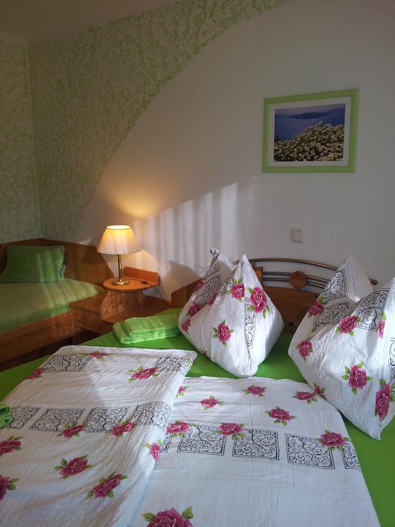 Ferienwohnung Anna Zechner フラタッハ 部屋 写真