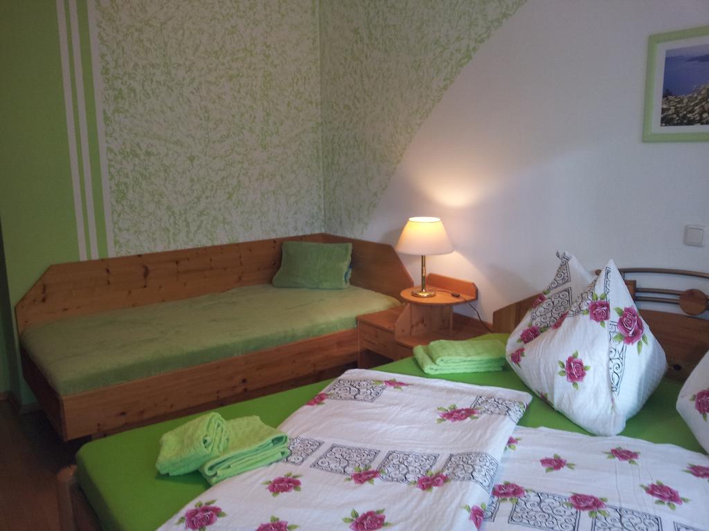 Ferienwohnung Anna Zechner フラタッハ 部屋 写真