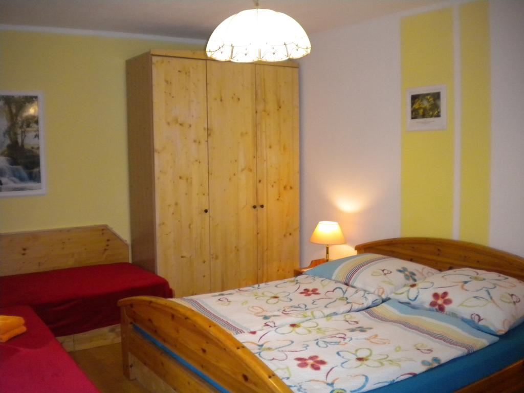 Ferienwohnung Anna Zechner フラタッハ 部屋 写真