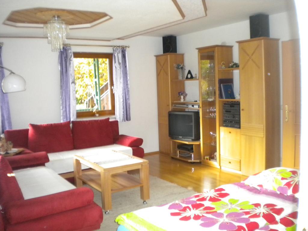 Ferienwohnung Anna Zechner フラタッハ 部屋 写真